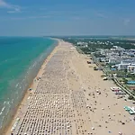 Modern In Pineda - Beahost Апартаменти Бібіоне