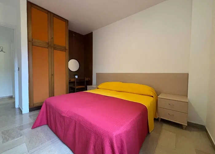 Modern In Pineda - Beahost Μπιμπιόνε